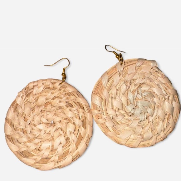 Natural Woven Earrings - Picture 1 of 2